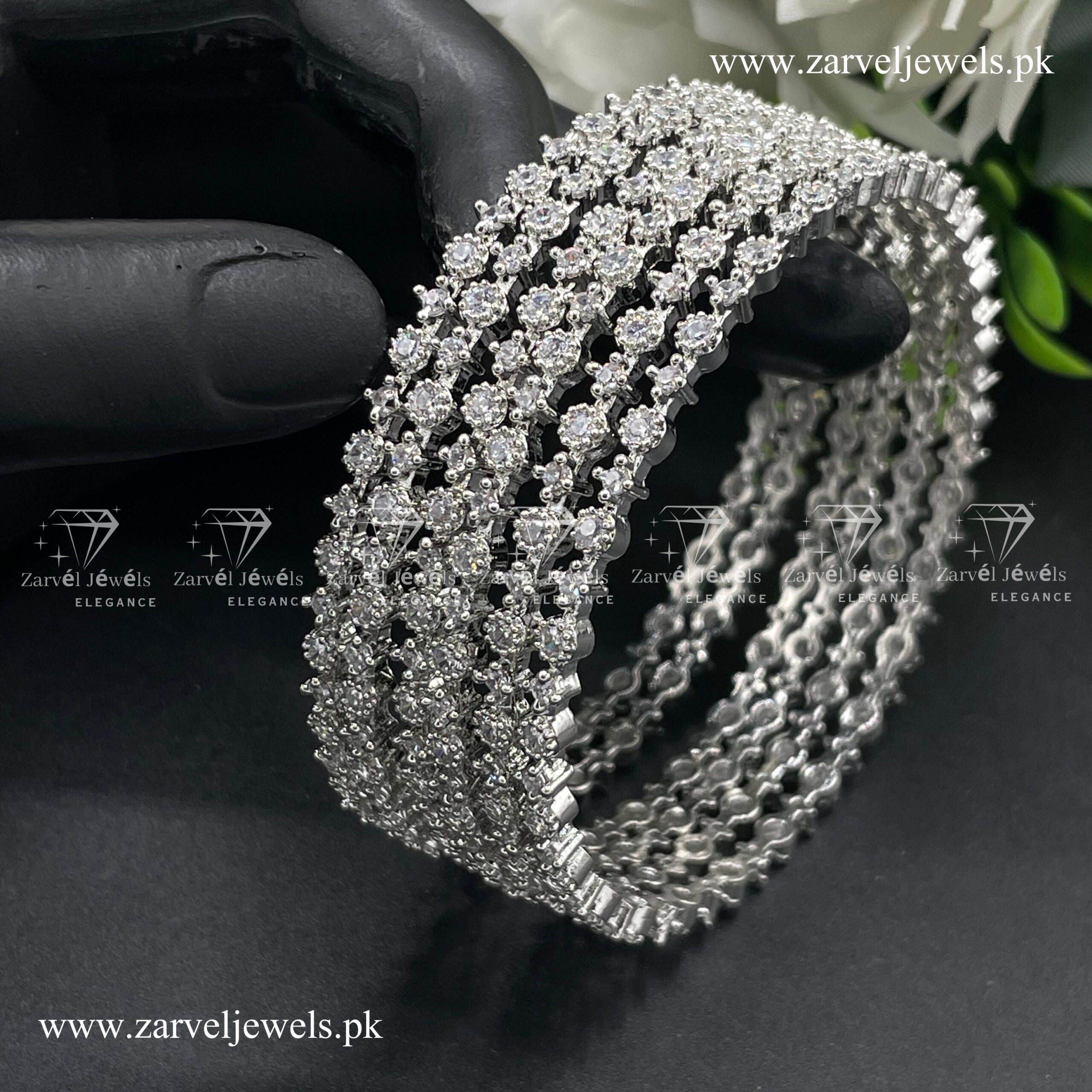 Diamond Zarcoon bangles set