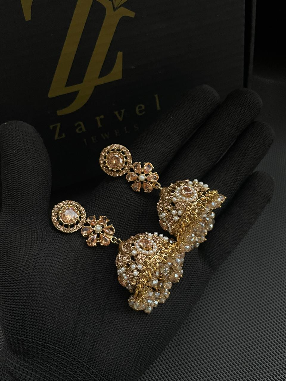 Nayab Jhumki