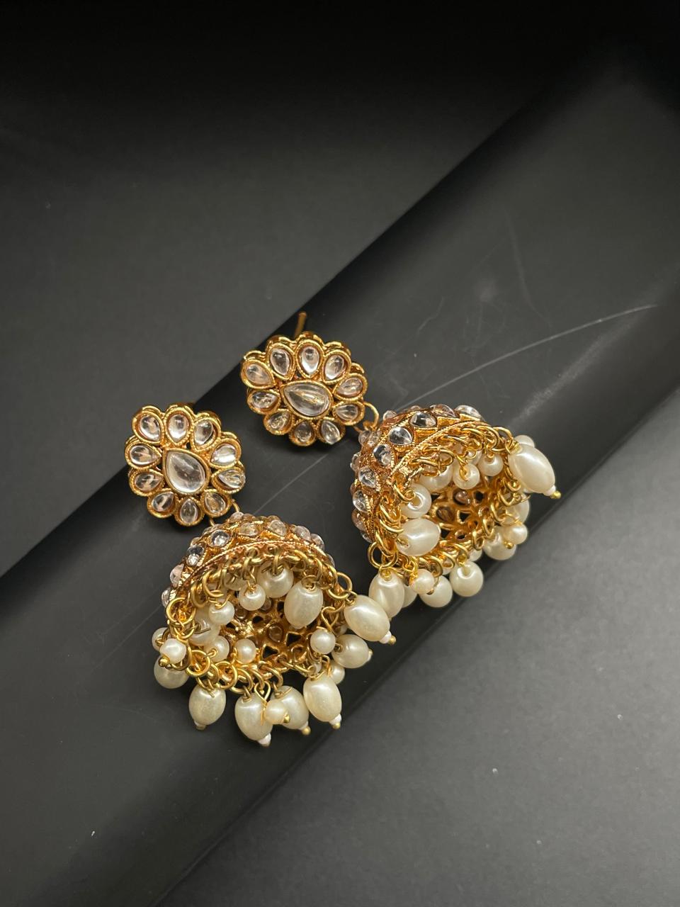 Kundan Jhumki