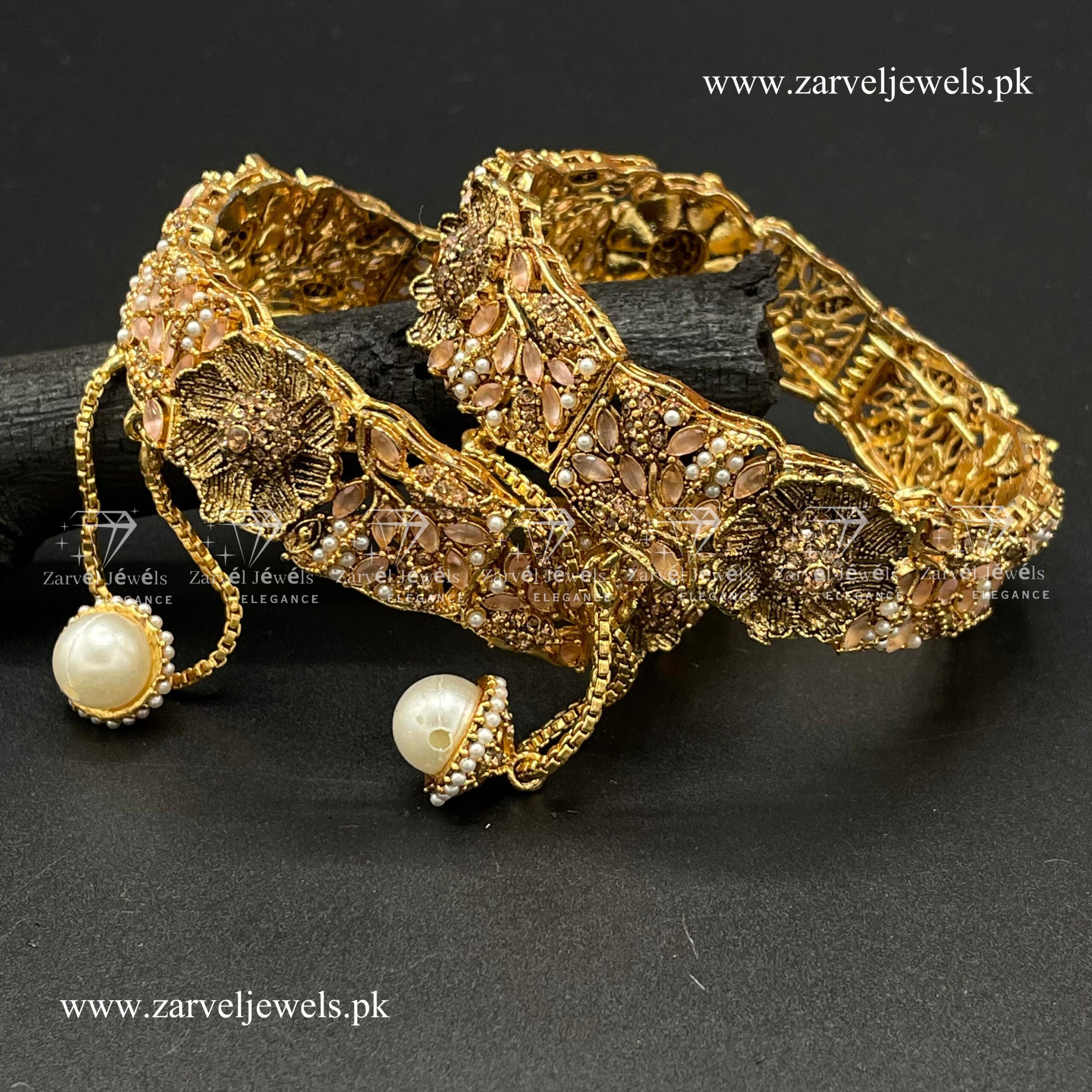 Rajwari openable bangles