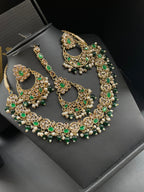 Reverse AD Nacklace set
