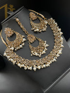 Reverse AD Nacklace set