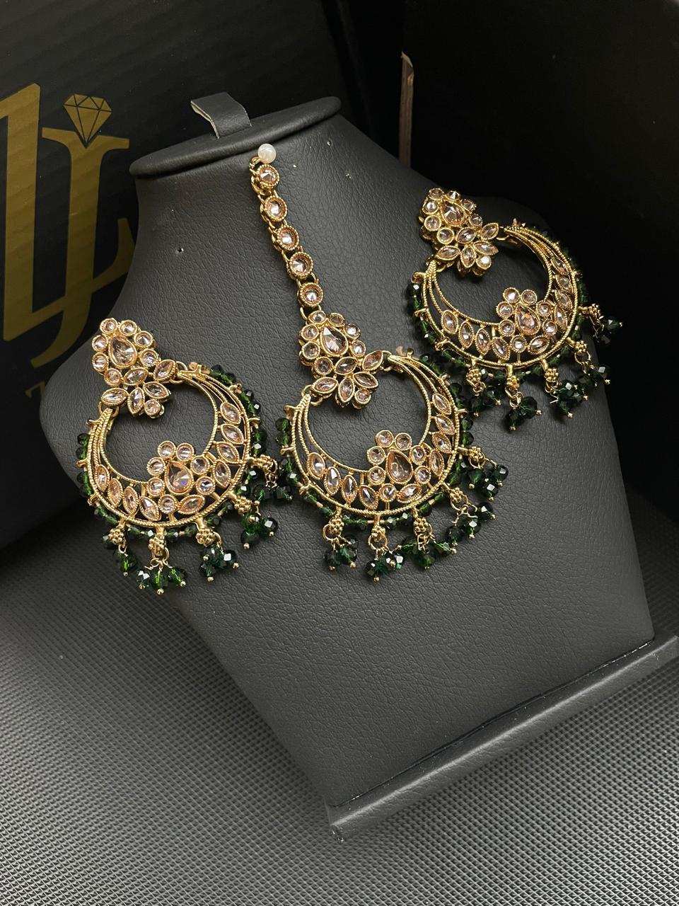 Reverse Earrings With Tika