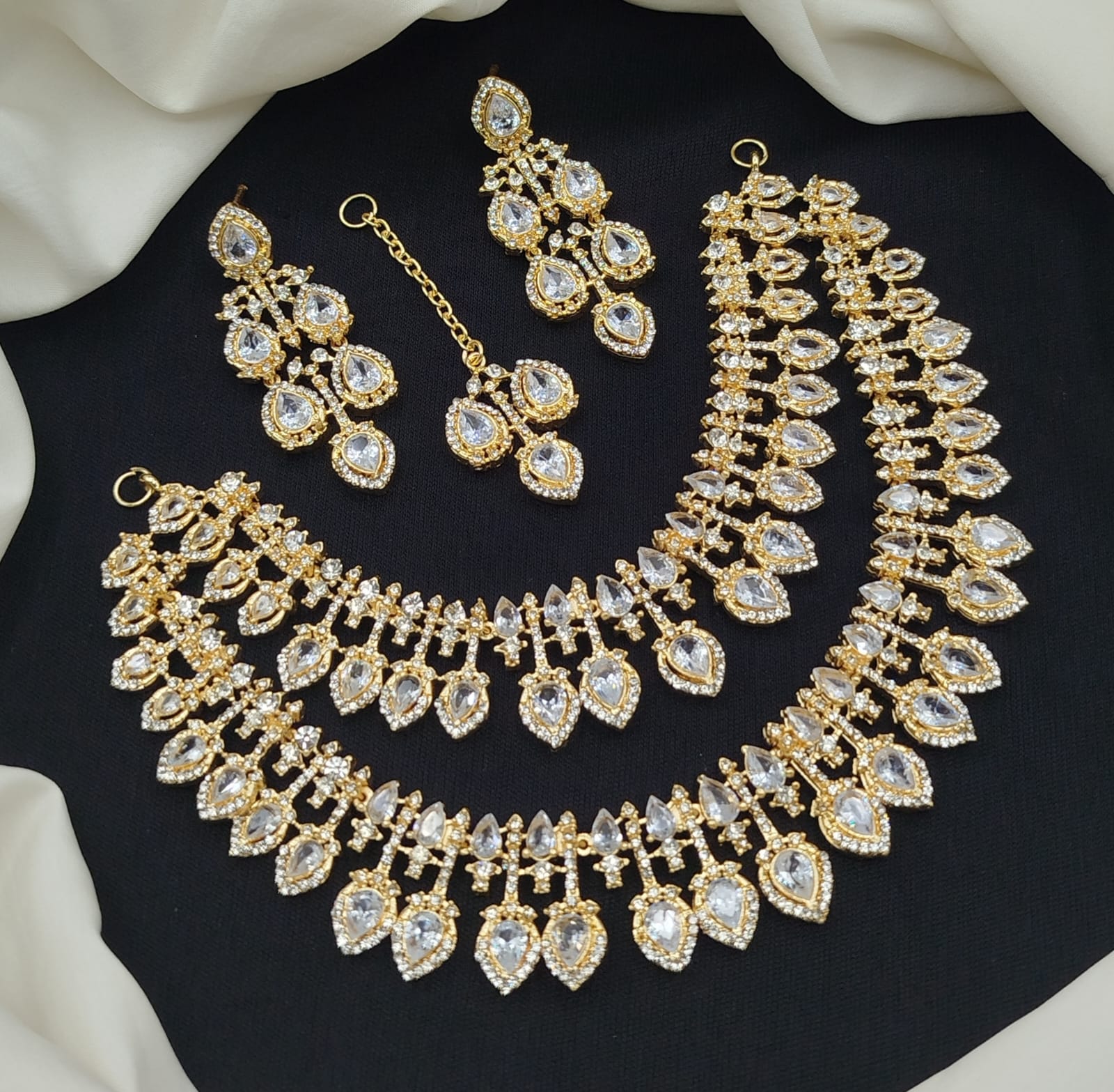 Zarcoon Mini Golden Bridal Set