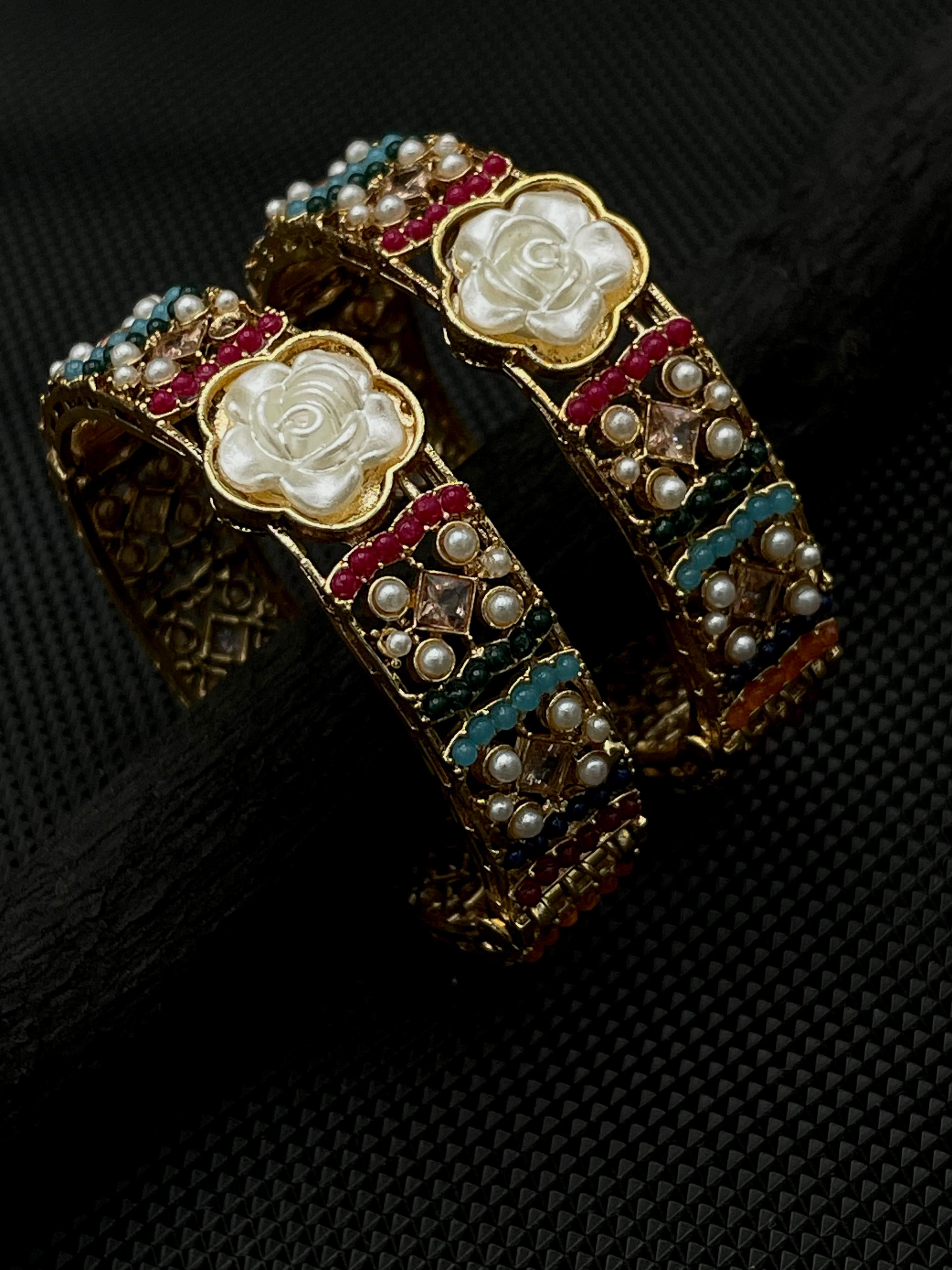 (MOP) Openable Kids Bangles