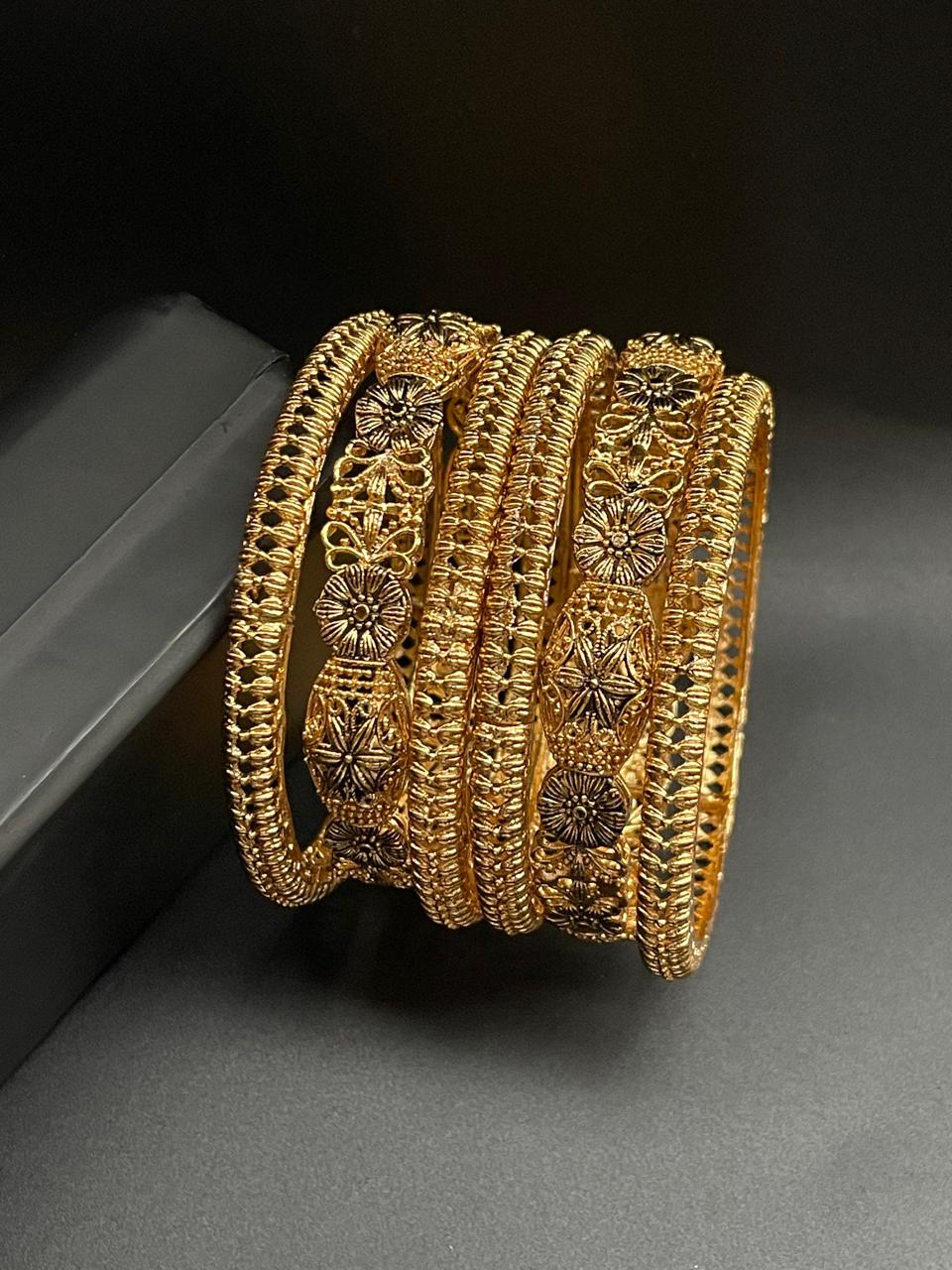 Rimal Gold Bangles set