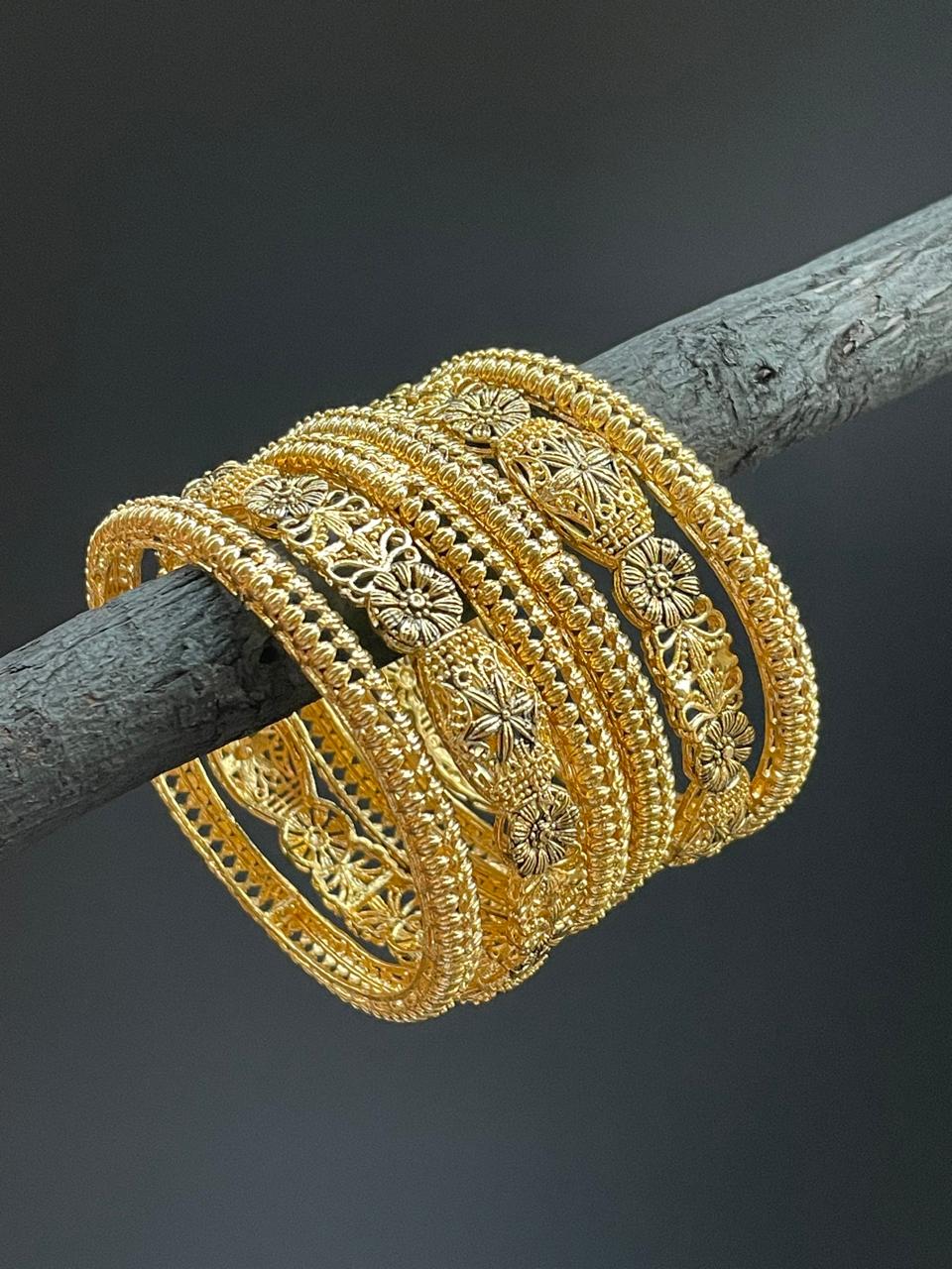Rimal Gold Bangles set