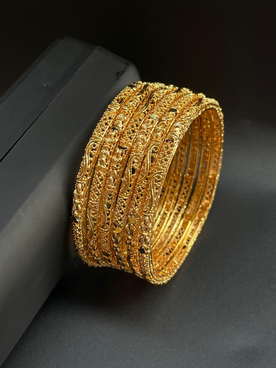 Aurelia Gold Bangles set