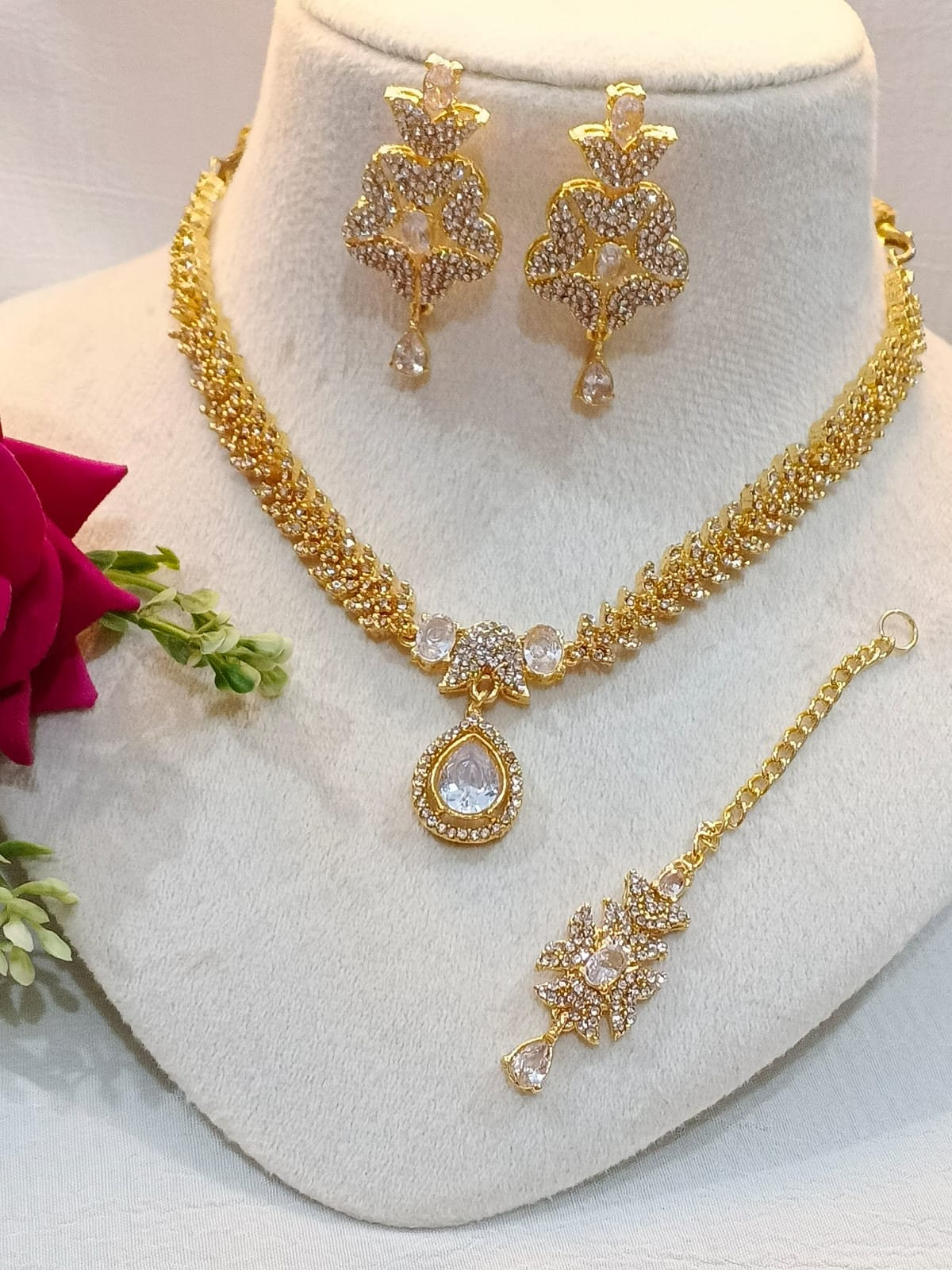Roohi Zarcoon Necklace set