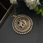 Regal Aura Pendant