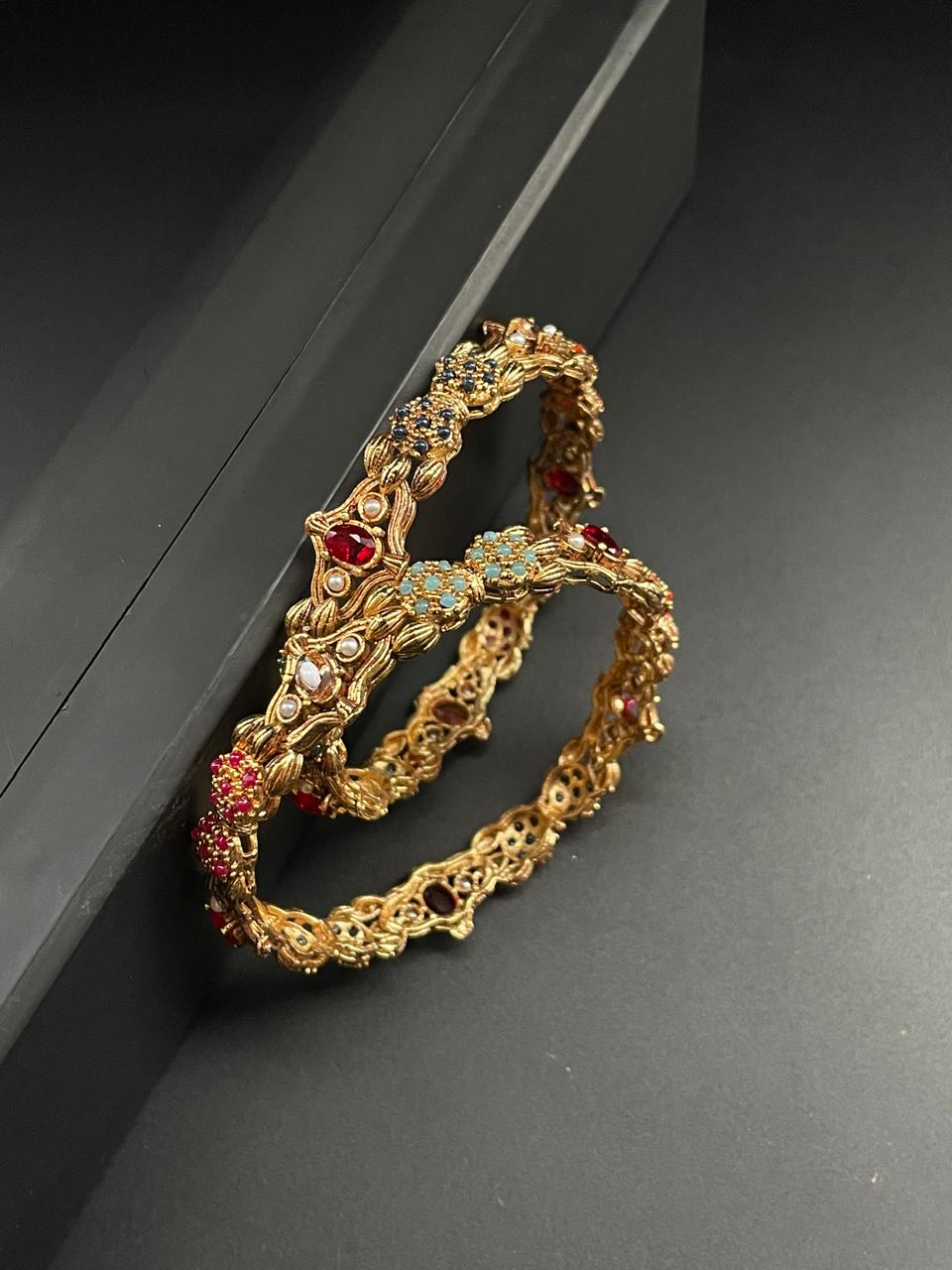 Saphira Bangles