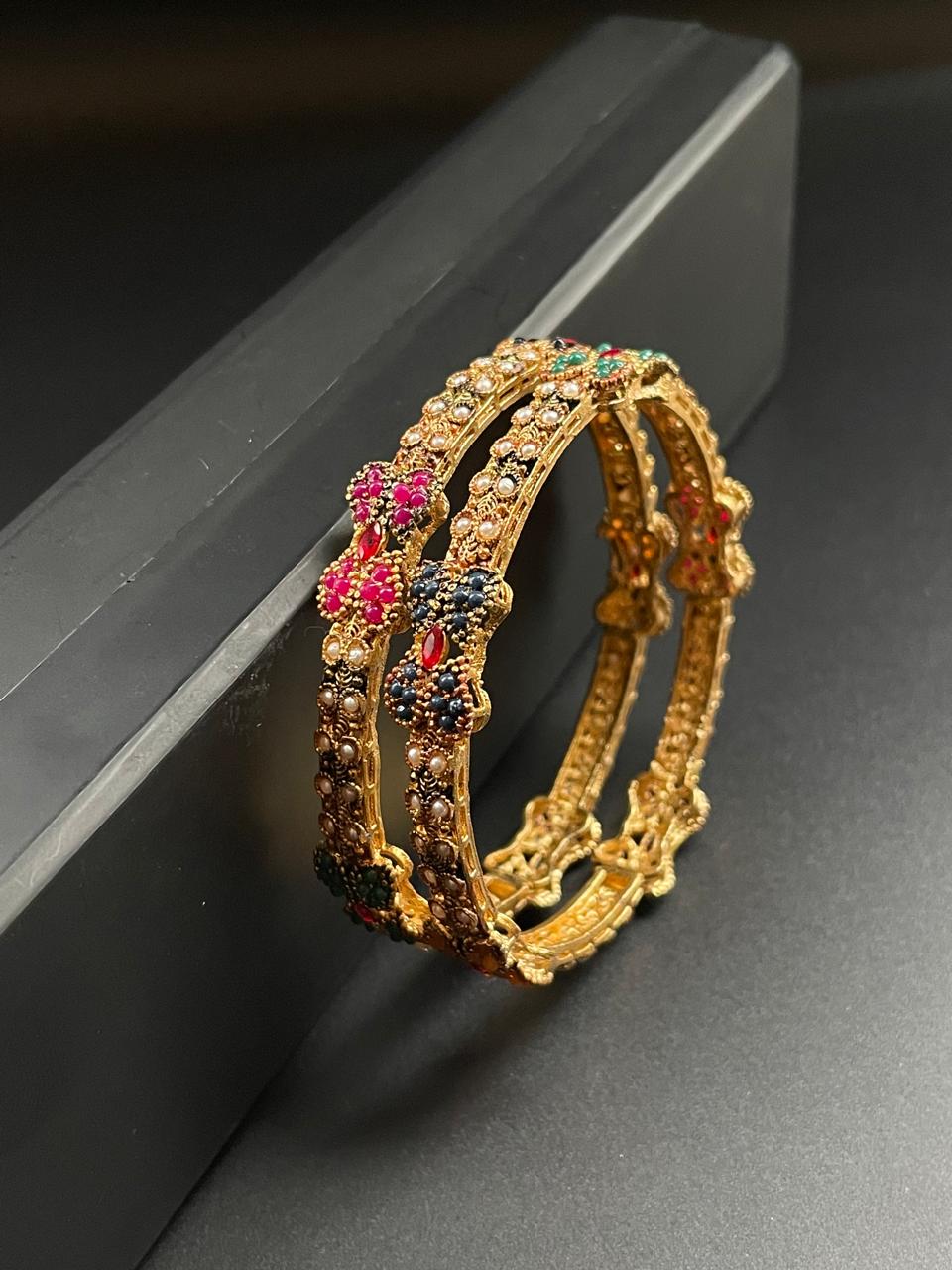 Zaria Bangles