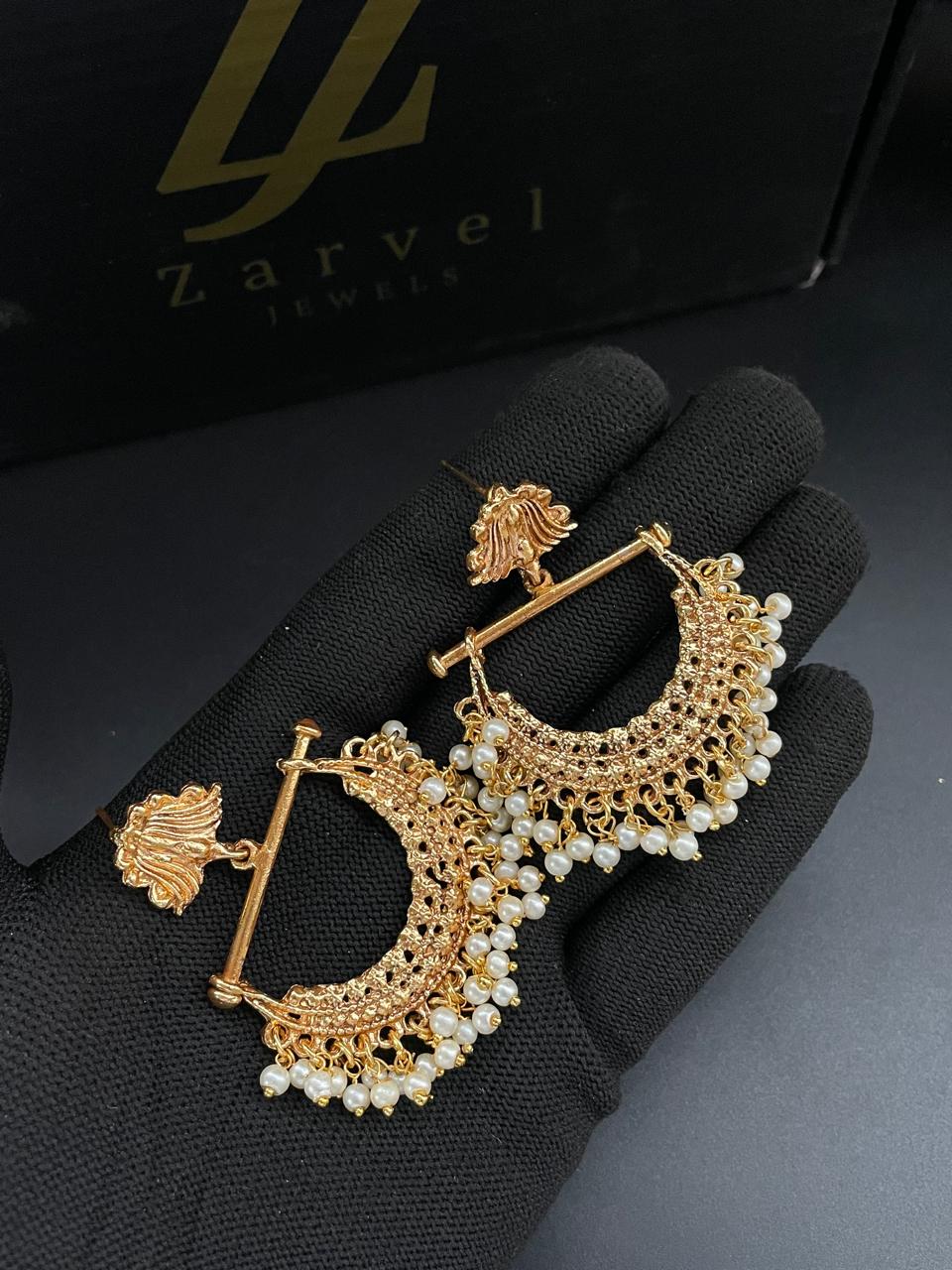 Gold lock Bali