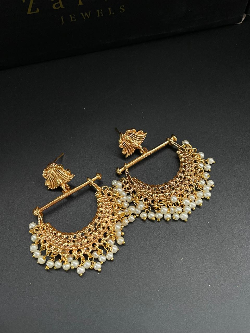 Gold lock Bali