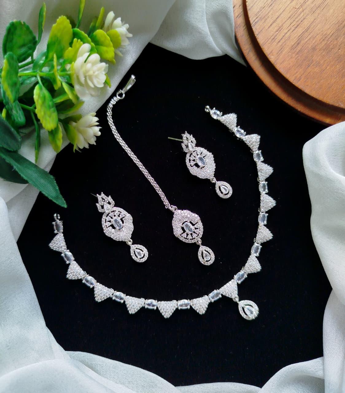Asteria zircon Necklace set