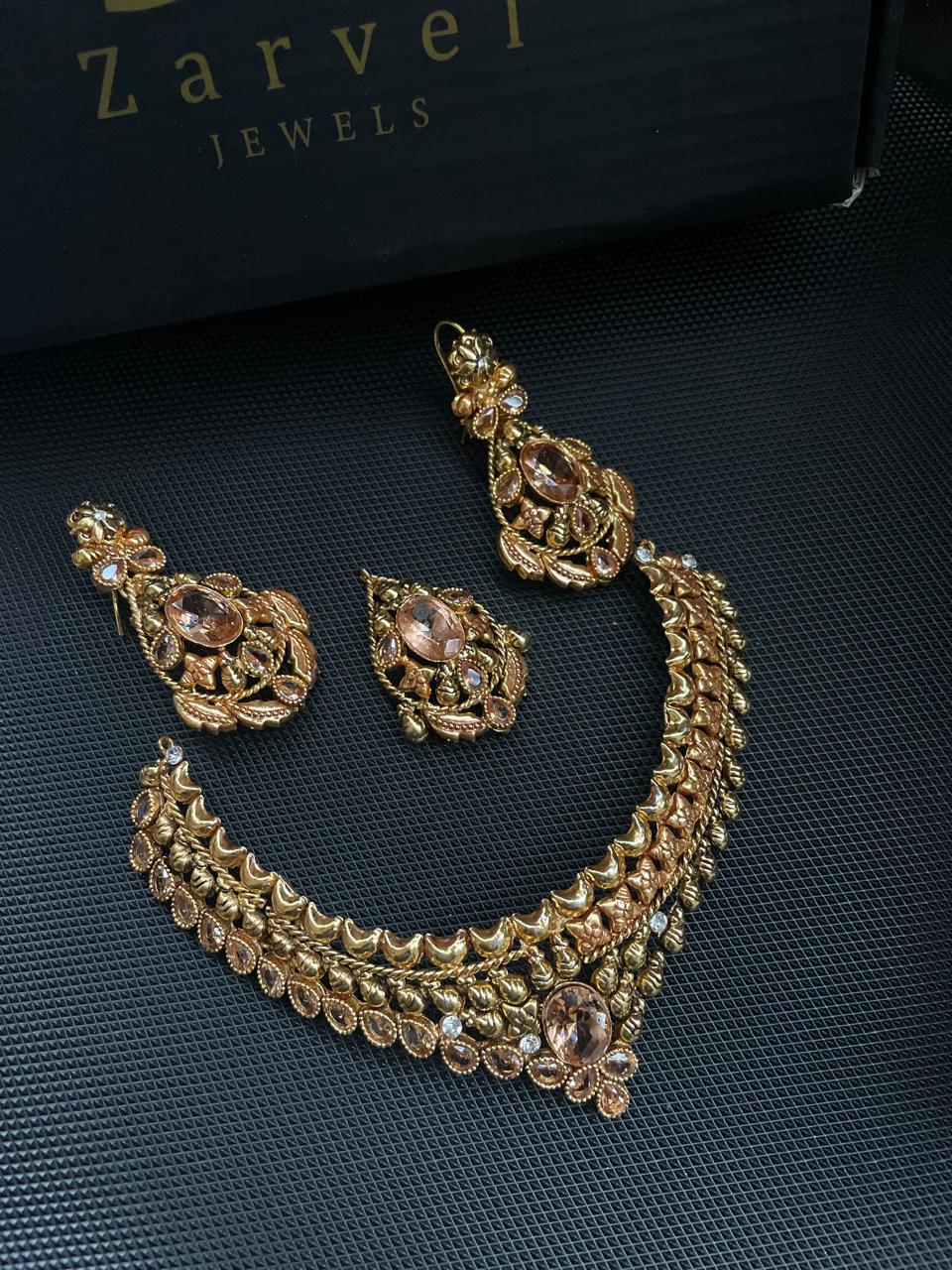 Gold design bridal Set