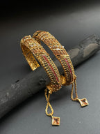 Gold Design Openable Kare
