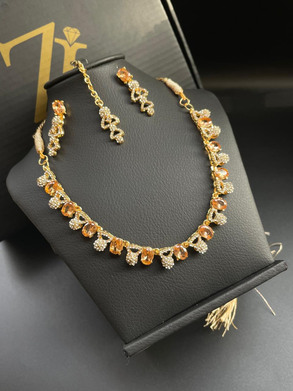 Nooraya Necklace Set