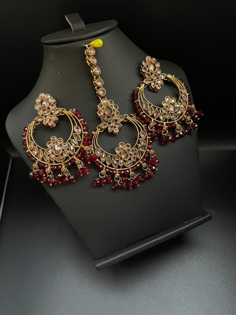 Reverse Earrings With Tika