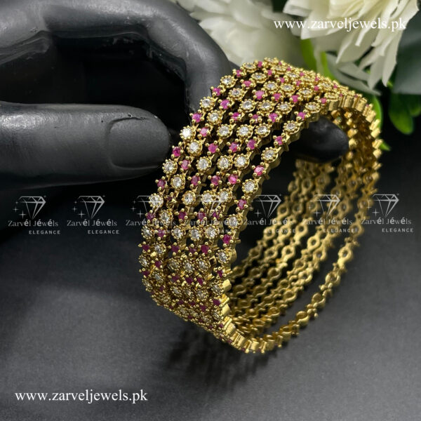 Diamond Zarcoon bangles set