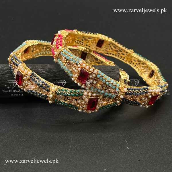 Dedicated Northern Bangles