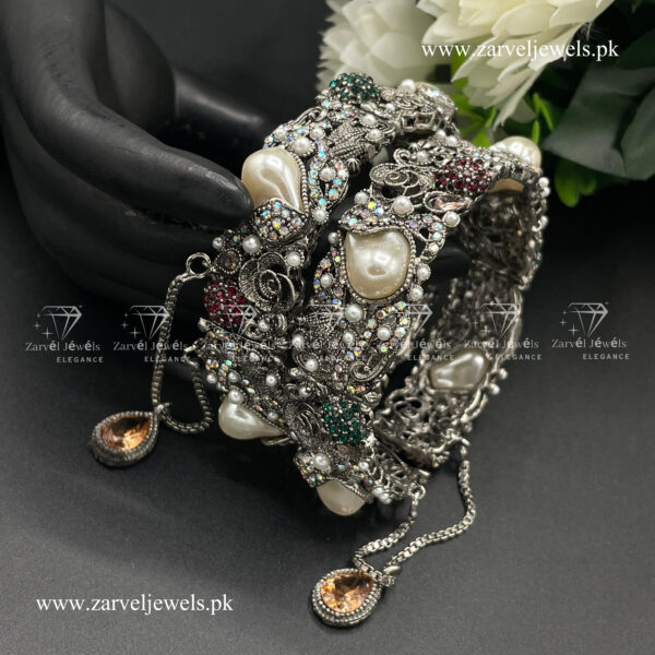 Oxides Pearl Bangles